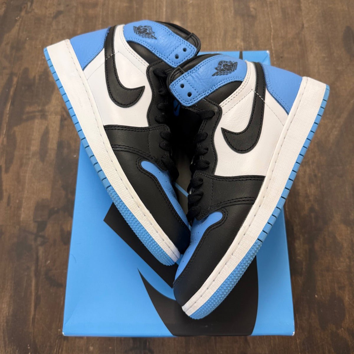 Jordan 1 Retro High OG UNC Toe (GS) - Image 1
