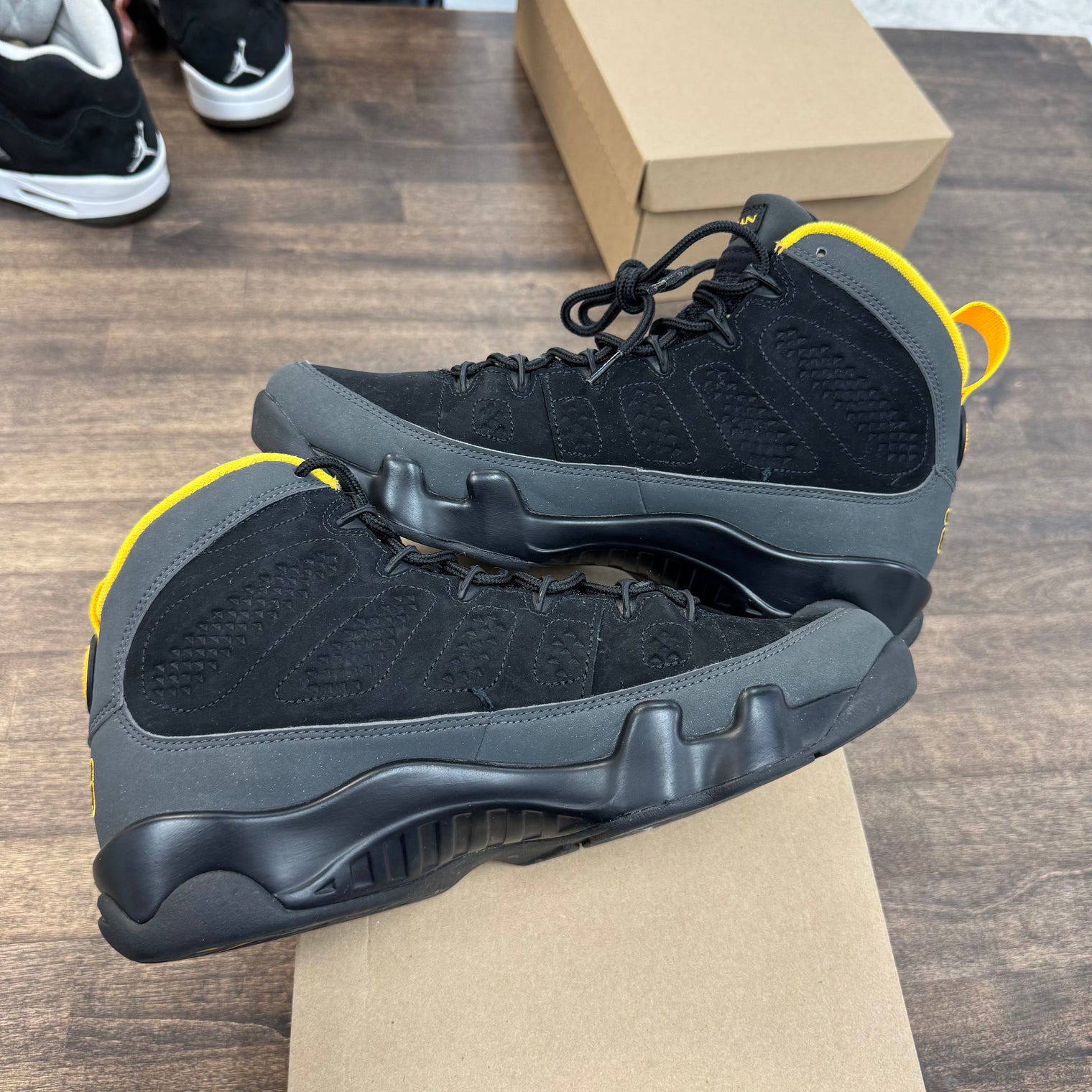 University Gold Jordan 9 (USED,No Box)
