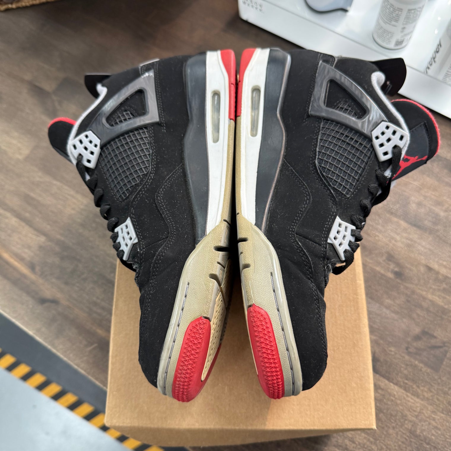 Bred Jordan 4 2019 (USED, No Box)