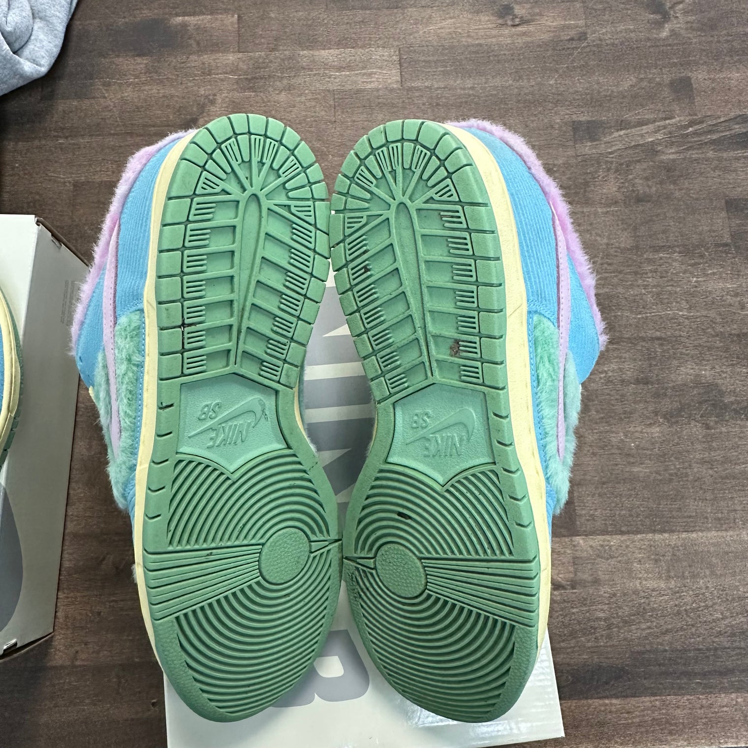 Verdy Visty SB Dunk Low (USED)