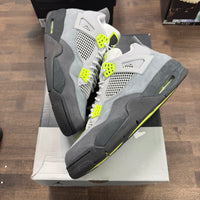 Neon 95 Jordan 4 Retro (USED)