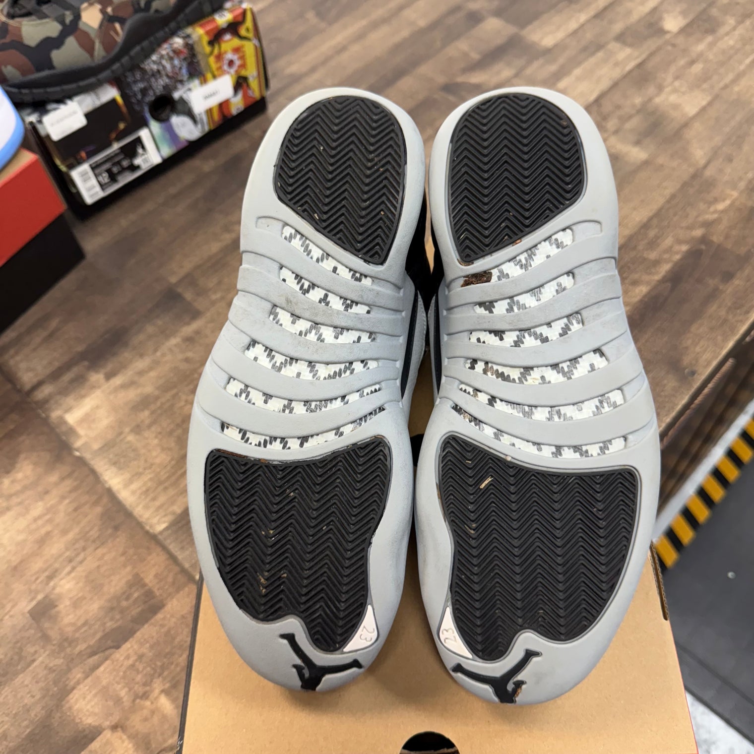 Barons Jordan 12 Retro (USED)