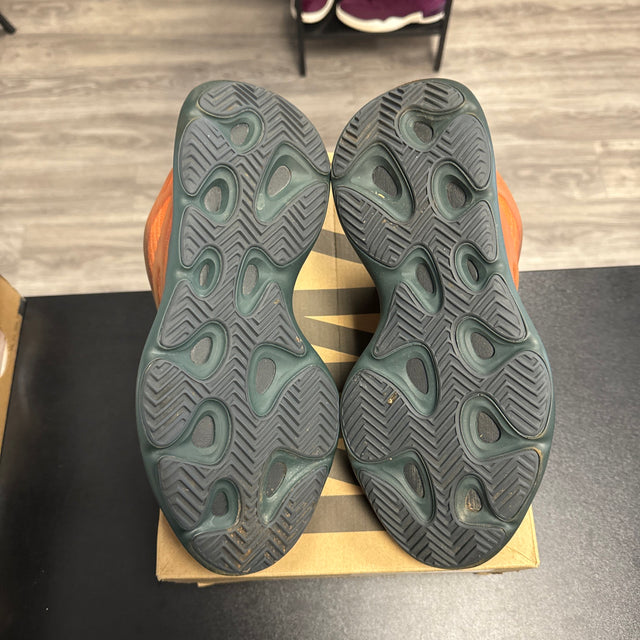 Copper Fade Yeezy 700 V3 (USED)