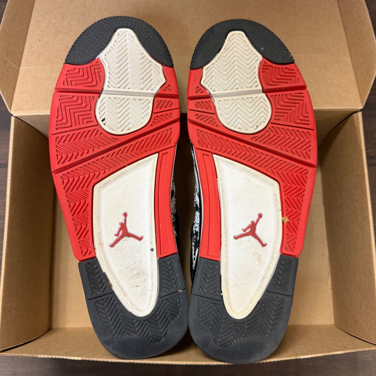 Jordan 4 Retro Tattoo (2018) Size 11 (Pre-Owned) - Image 6