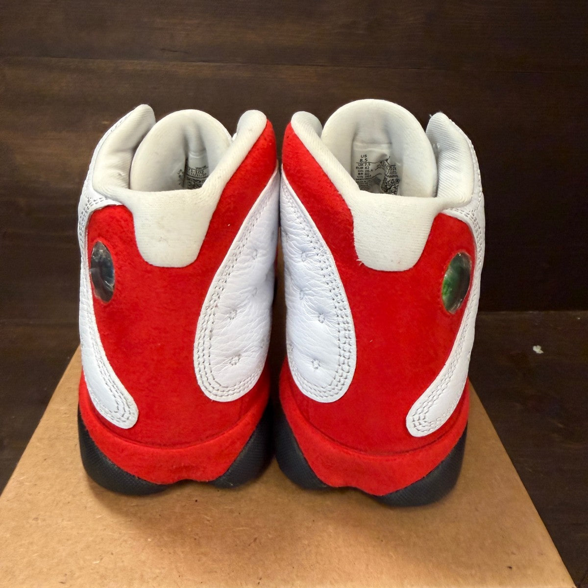 Jordan 13 Retro OG Chicago (2026) Size 8.5 (Pre-Owned) - Image 4