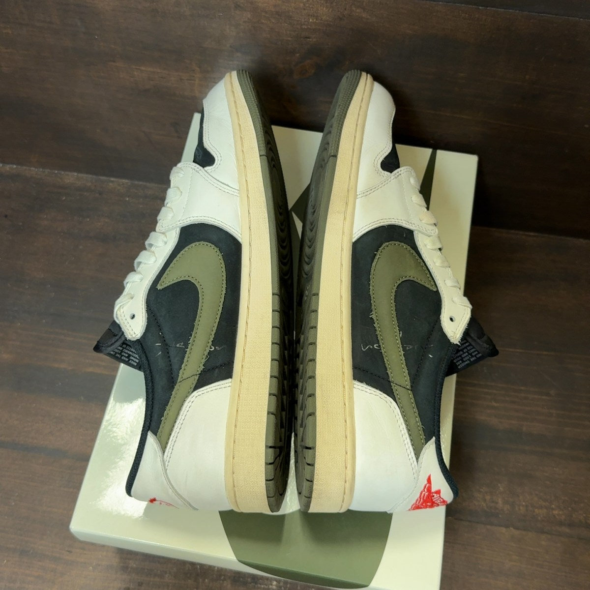 Jordan 1 Retro Low OG SP Travis Scott Olive (Women's) Size 13W (Pre-Owned)