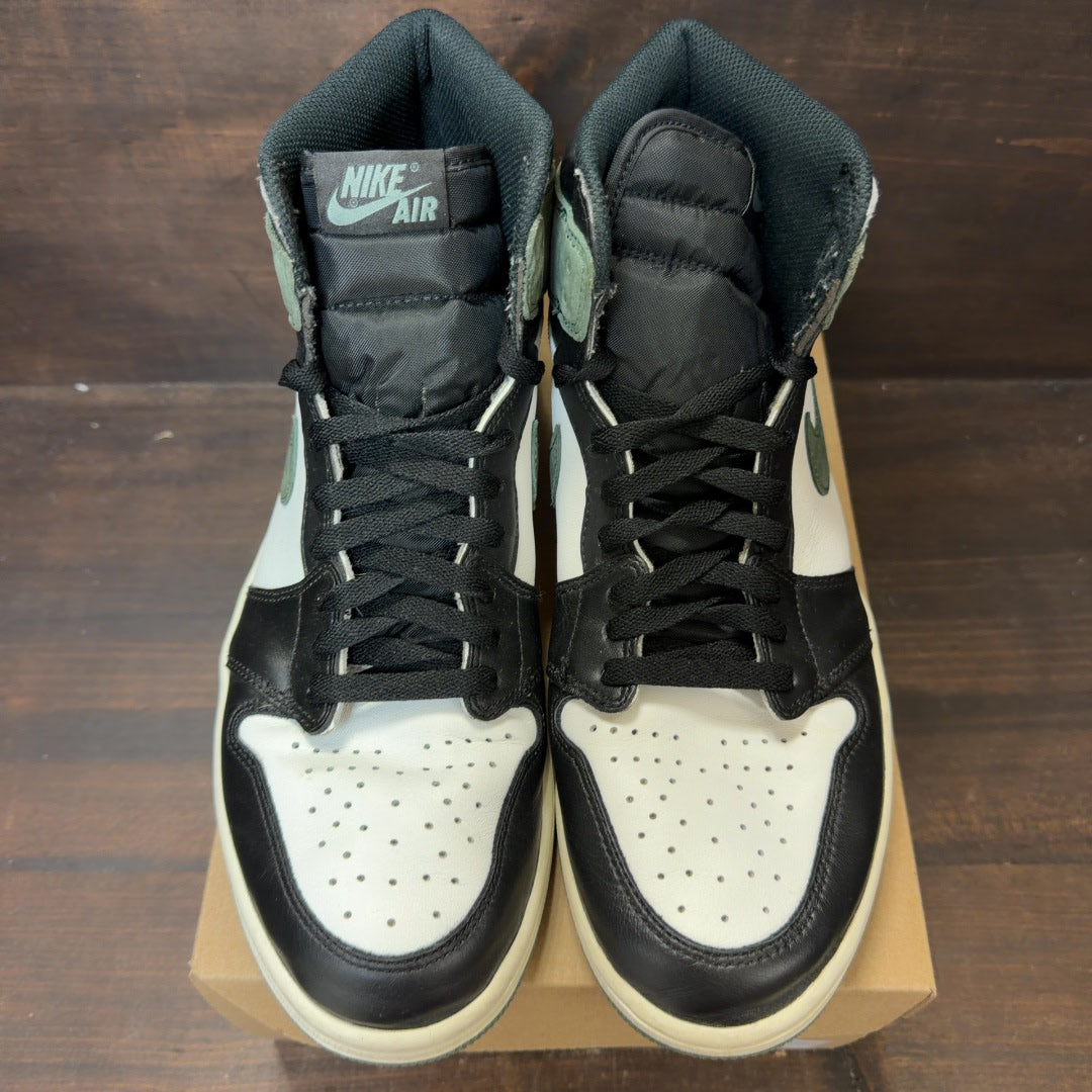 Jordan 1 Retro High Clay Green Size 11 (Pre-Owned) - Image 3