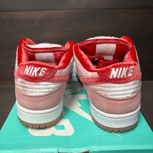 Nike SB Dunk Low StrangeLove Skateboards Size 9.5 (Pre-Owned) - sole