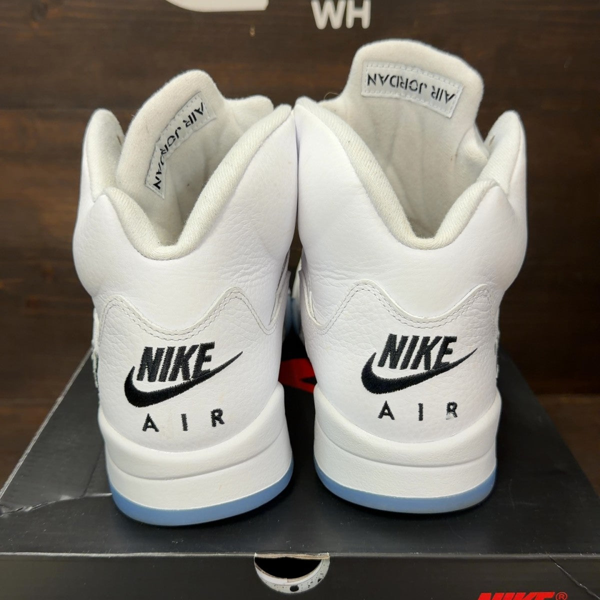 Jordan 5 Retro White Metallic (2026) - Image 4