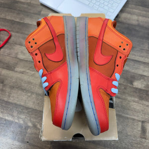 Nike SB Dunk Low Gamma Orange Size 8.5 (Pre-Owned) - Image 5