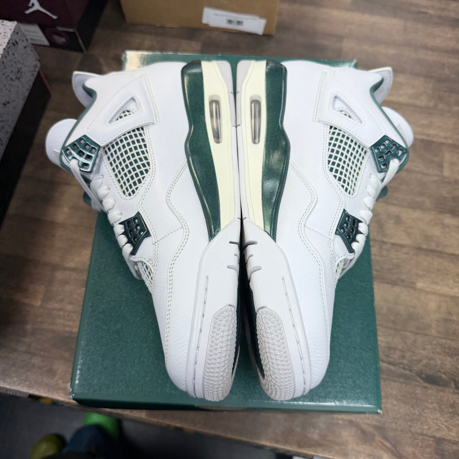 Oxidized Green Jordan 4 Retro (USED)