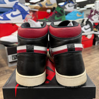 Black Gym Red Jordan 1 Retro High (USED)