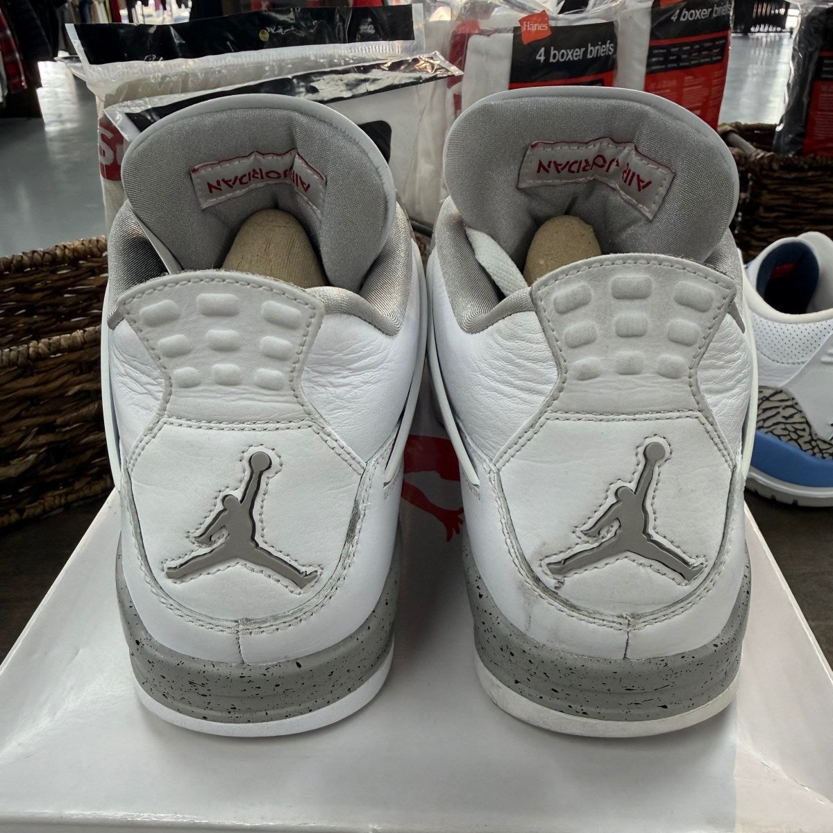 Jordan 4 Retro White Oreo (2021) - Image 4