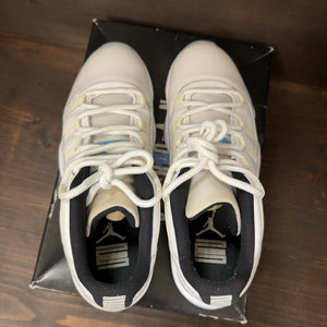 Jordan 11 Retro Low Legend Blue Size 10 (Pre-Owned)