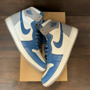 Jordan 1 Retro High OG True Blue Size 9.5 (Pre-Owned) - Image 2