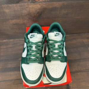 Nike Dunk Low Michigan State - Image 3