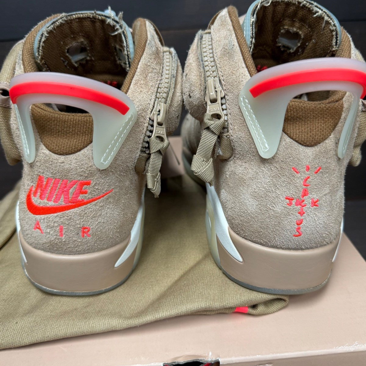 Jordan 6 Retro Travis Scott British Khaki Size 8.5 (Pre-Owned) - Image 5