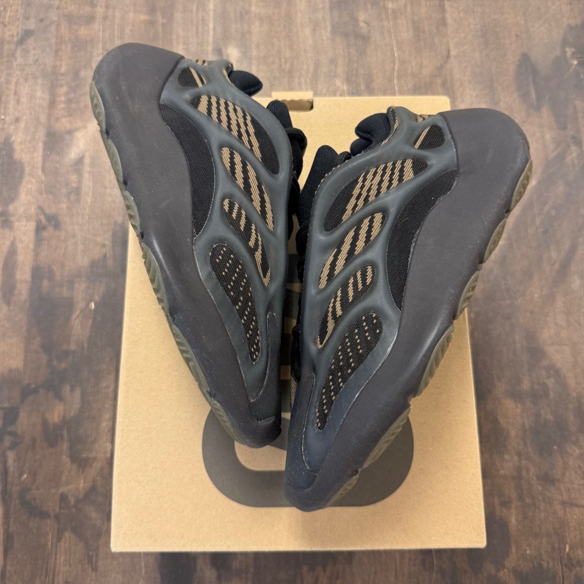 adidas Yeezy 700 V3 Clay Brown - Image 1