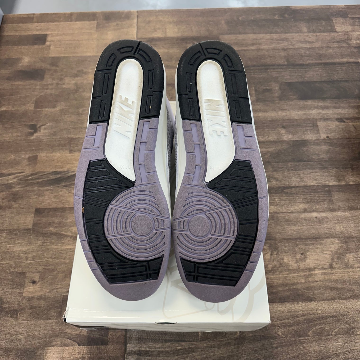 Python Jordan 2 Retro (USED)