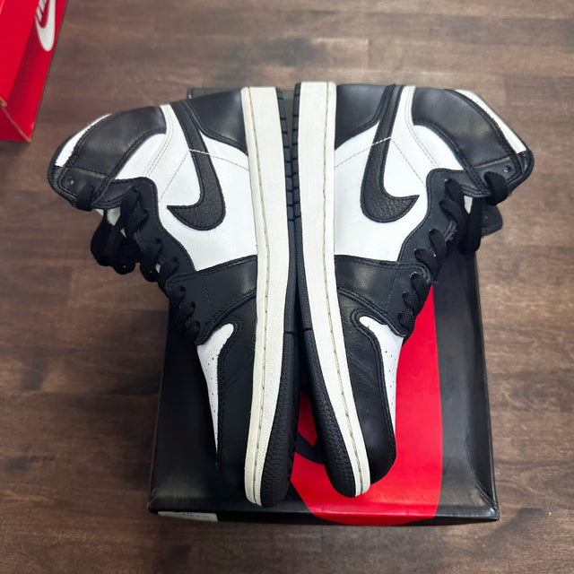 Black White Jordan 1 High (USED)