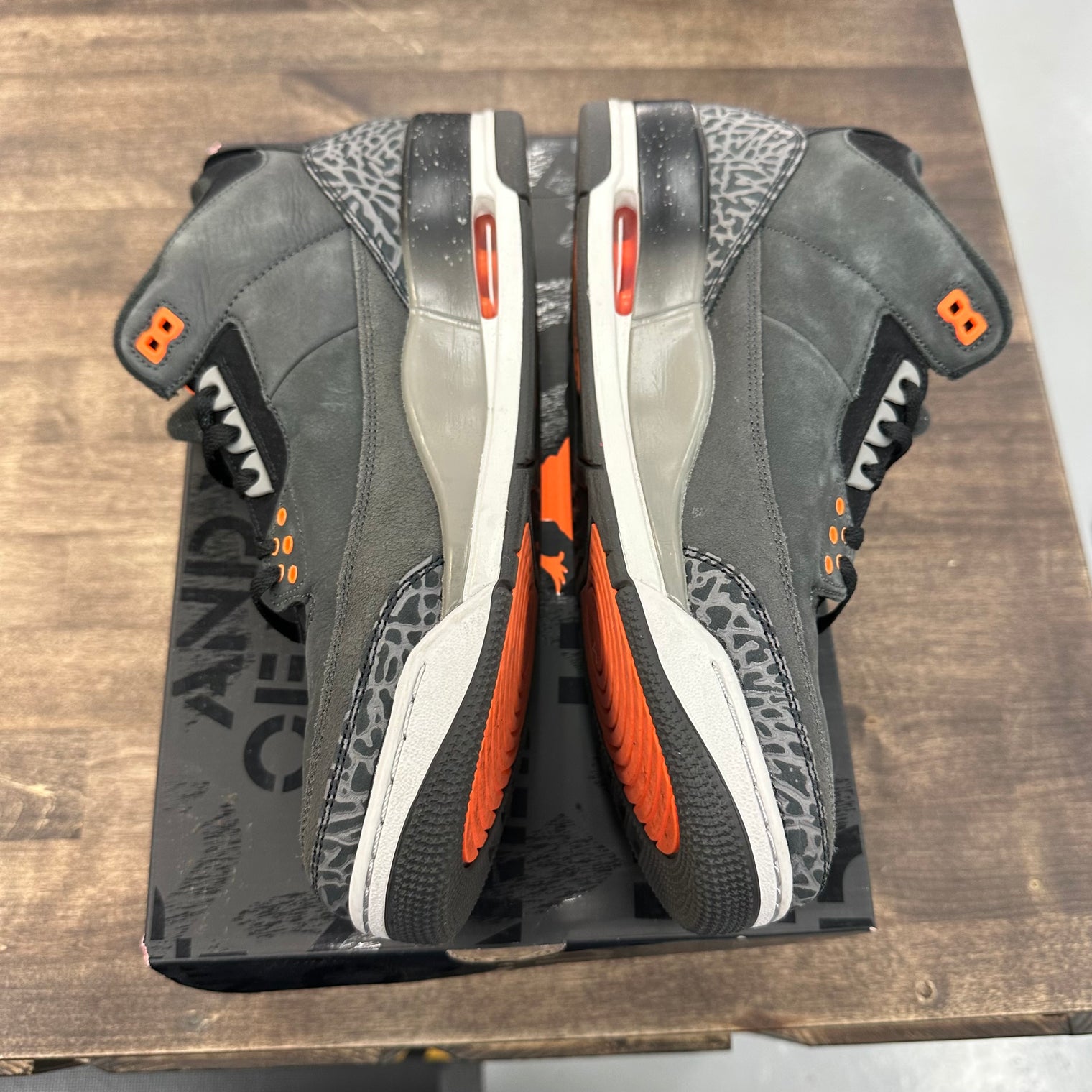 Air Jordan 3 Retro Fear (2023) (Used)