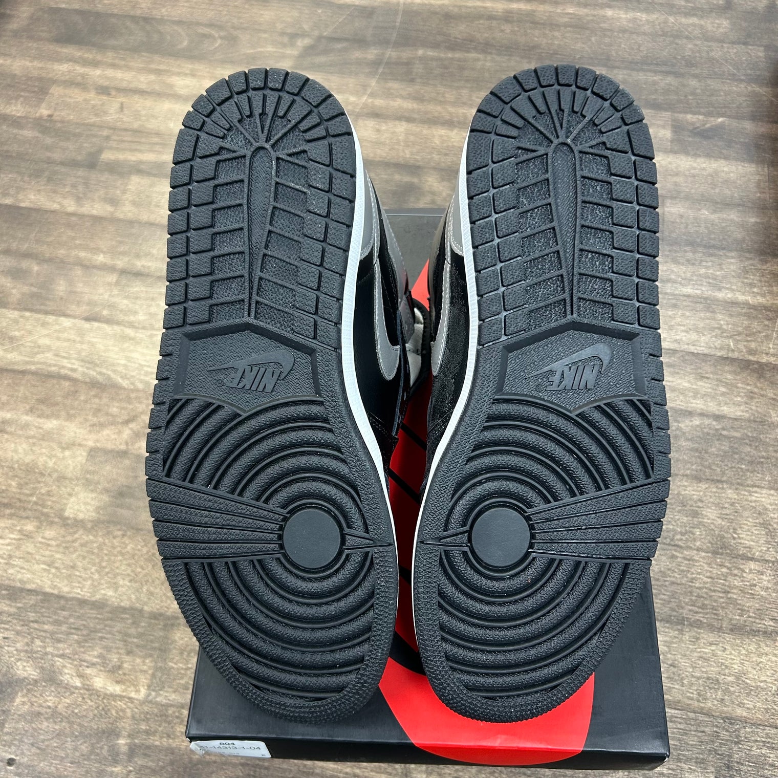 Shadow Jordan 1 High 2018 (Lightly Worn)