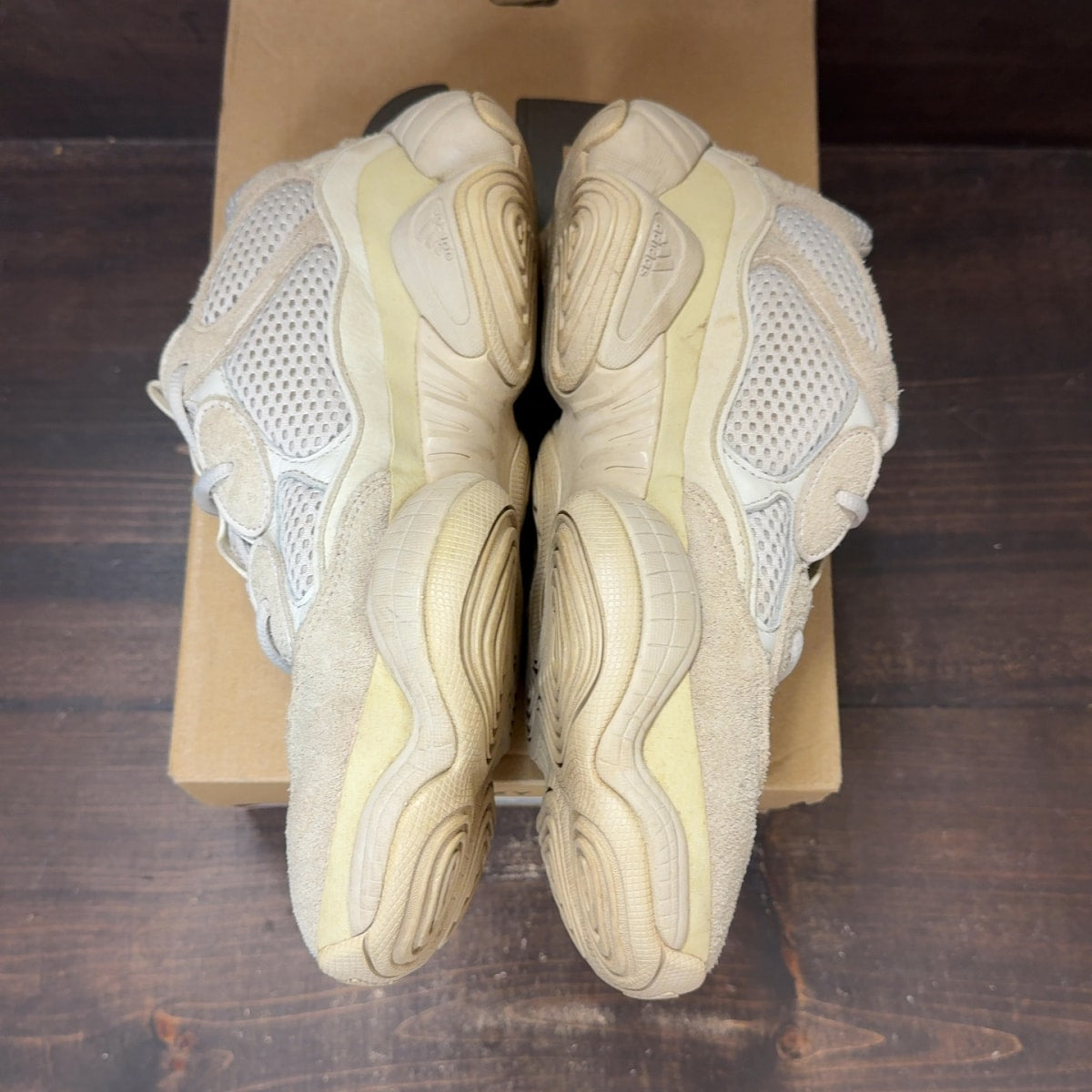 adidas Yeezy 500 Blush Size 9 (Pre-Owned) - aux