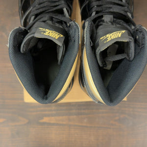 Jordan 1 Retro High Black Metallic Gold (2020) Size 13 (Pre-Owned) - Image 6