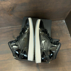 Jordan 1 Mid SE Space Jam (GS) - Image 6