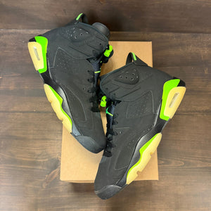 Jordan 6 Retro Electric Green Size 11.5 (Pre-Owned) - Image 2