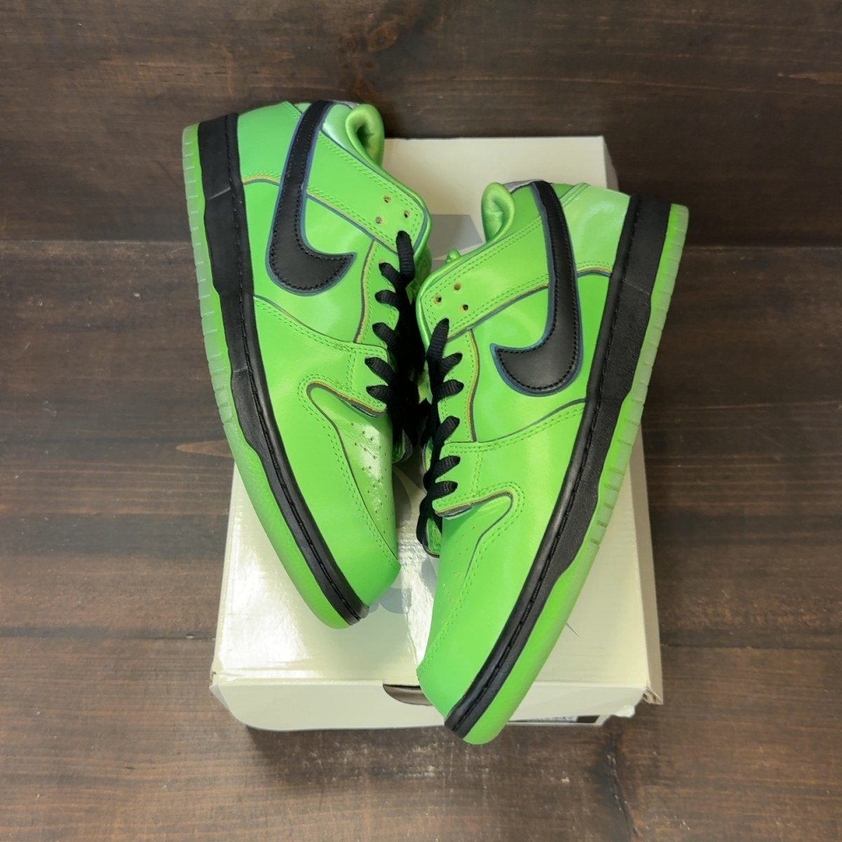Nike SB Dunk Low The Powerpuff Girls Buttercup - Image 2