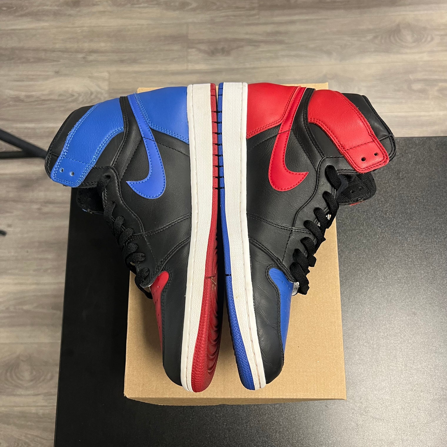 Top 3 Jordan 1 Retro (USED, no box)