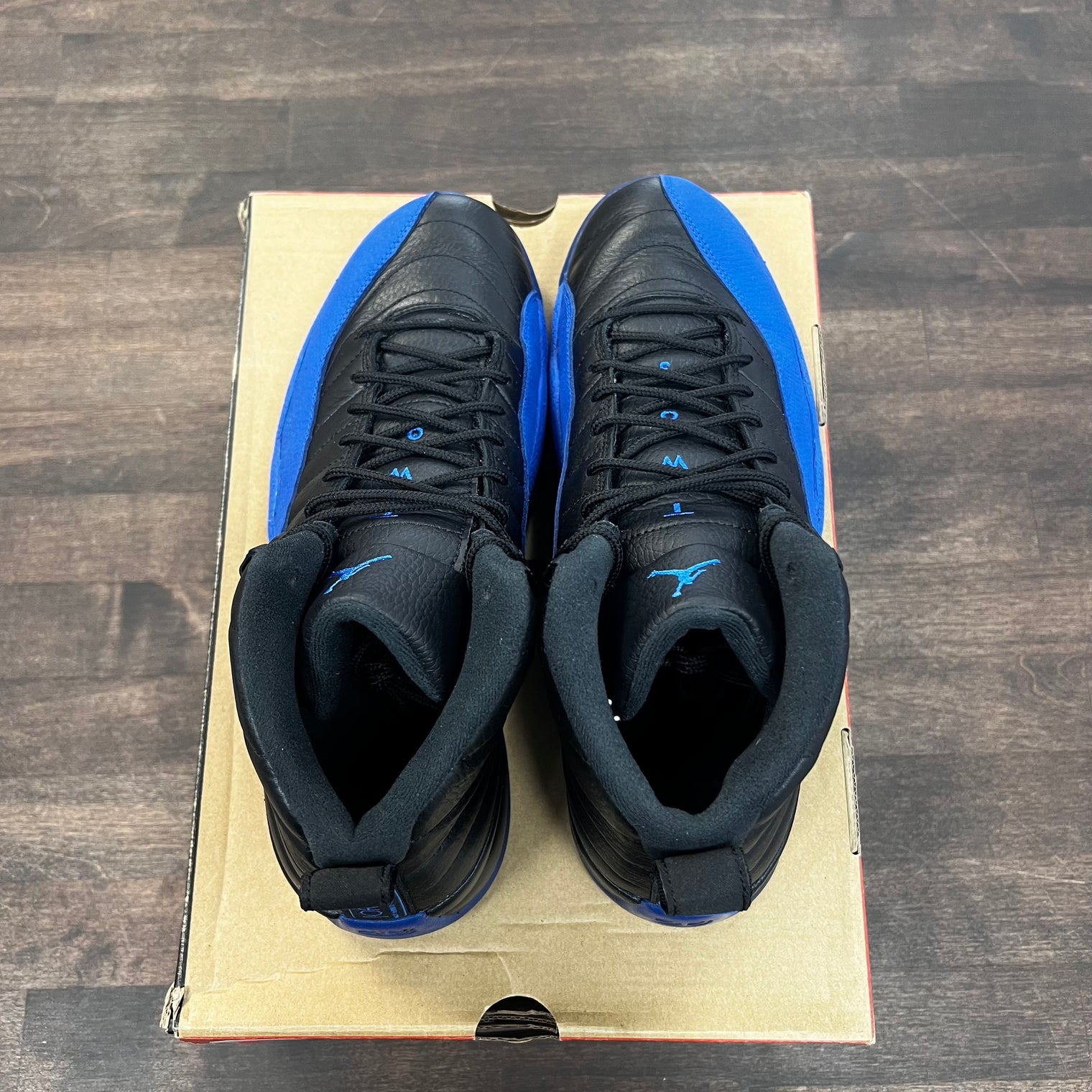 Black Game Royal Jordan 12 (USED)