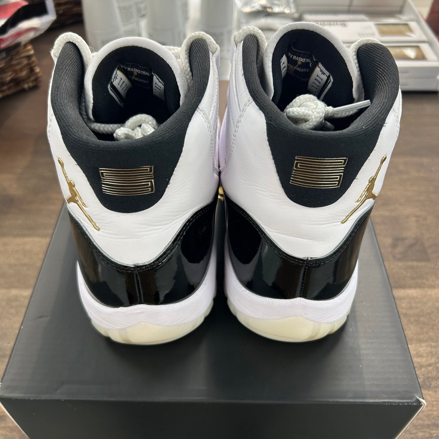 DMP Gratitude Jordan 11 (USED)