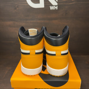 Jordan 1 Retro High OG Taxi Size 10.5 (Pre-Owned)