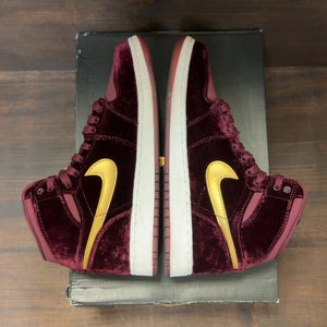Jordan 1 Retro Heiress Night Maroon (GS) Size 6.5Y (Pre-Owned) - Image 5