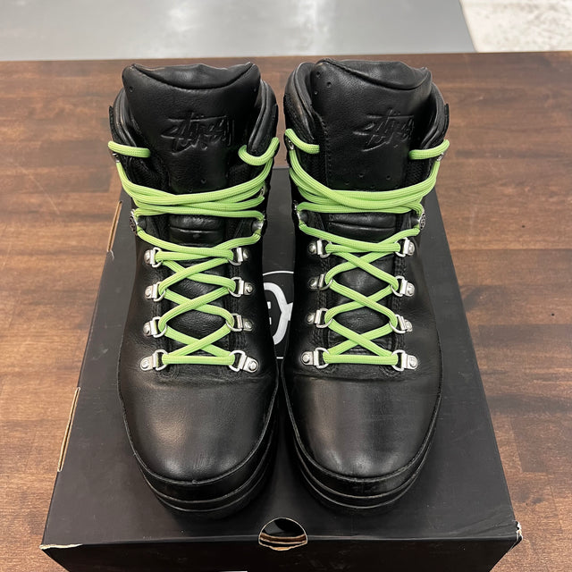 Stussy Black Timberland World Hiker Boot (USED)