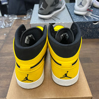 New Love Jordan 1 Mid (USED, No Box)