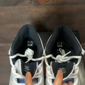 Jordan 11 Retro Legend Blue (2024) - Image 4