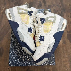 Jordan 4 Retro Midnight Navy - Image 1