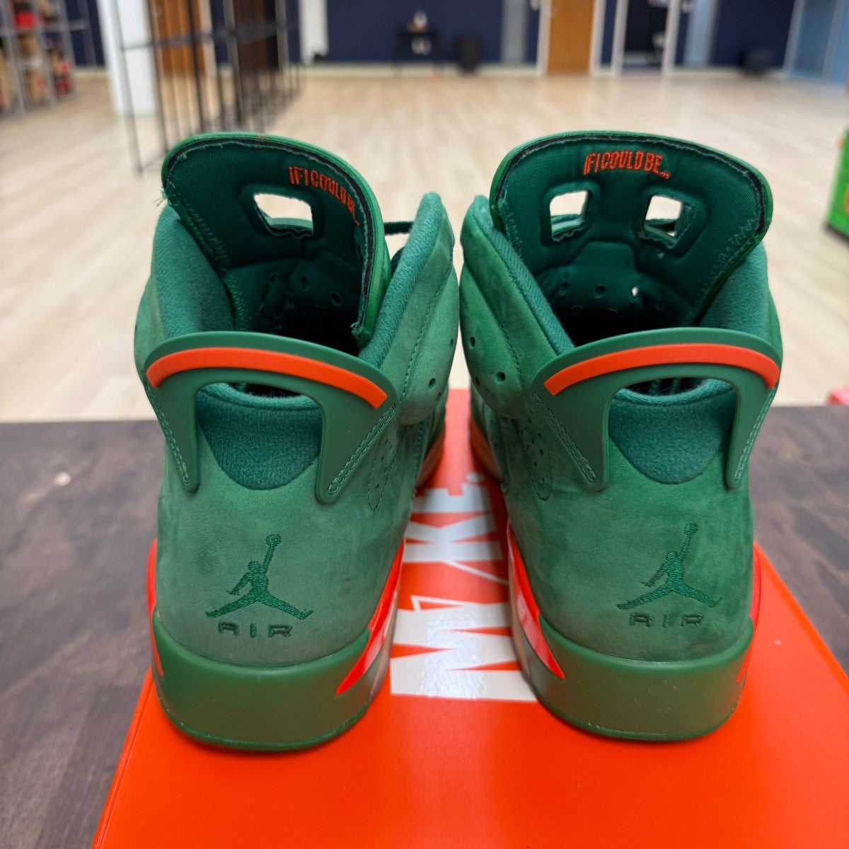 Jordan 6 Retro Gatorade Green Size 10 (Pre-Owned)