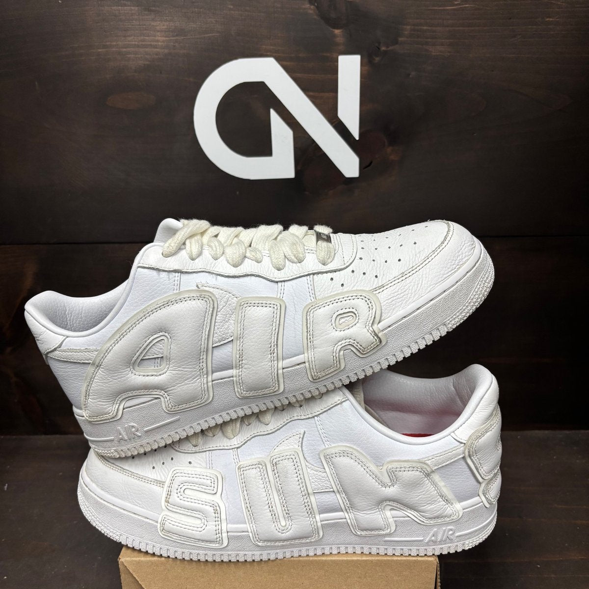 Nike Air Force 1 Low Cactus Plant Flea Market White (2024) Size 12.5 (Pre-Owned) - front