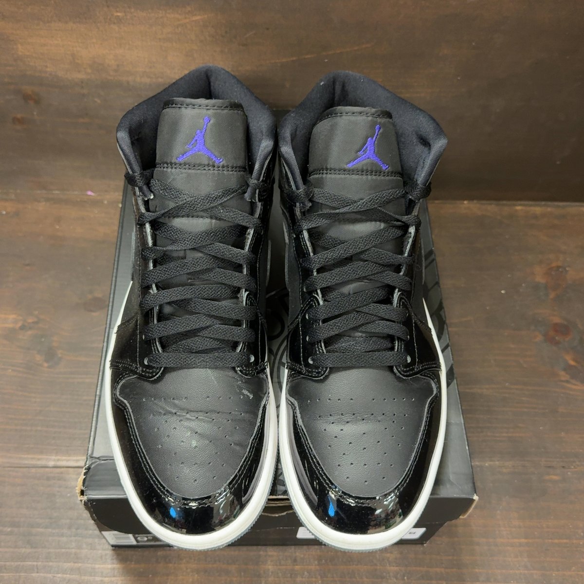Jordan 1 Mid SE Space Jam Size 9.5 (Pre-Owned) - tag