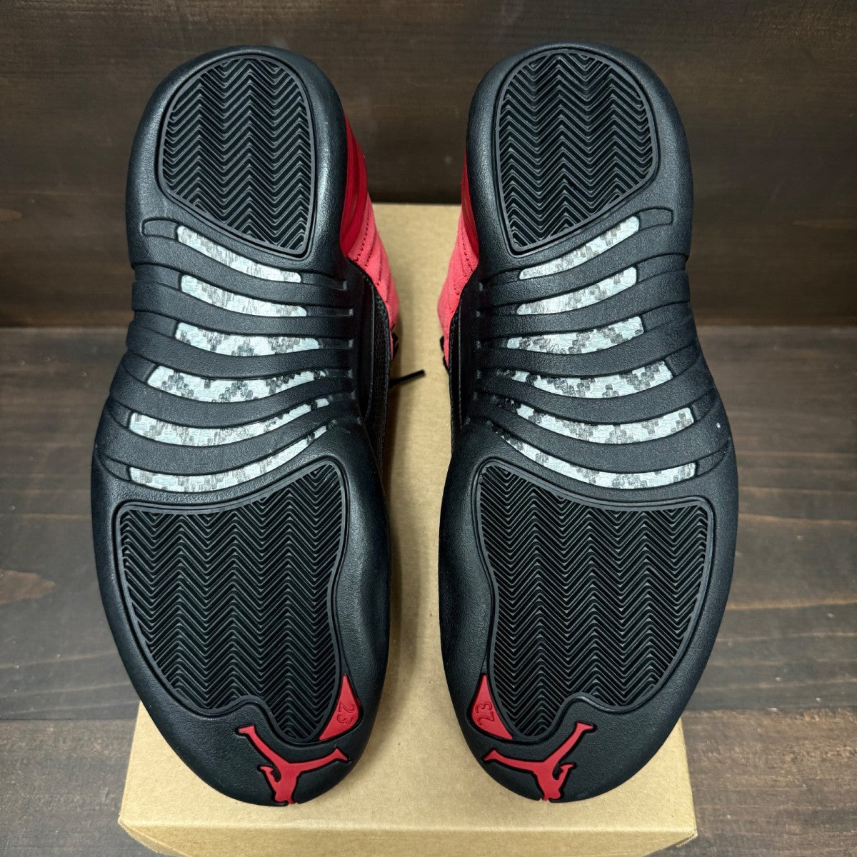 Jordan 12 Retro Reverse Flu Game Size 8.5 - Image 6