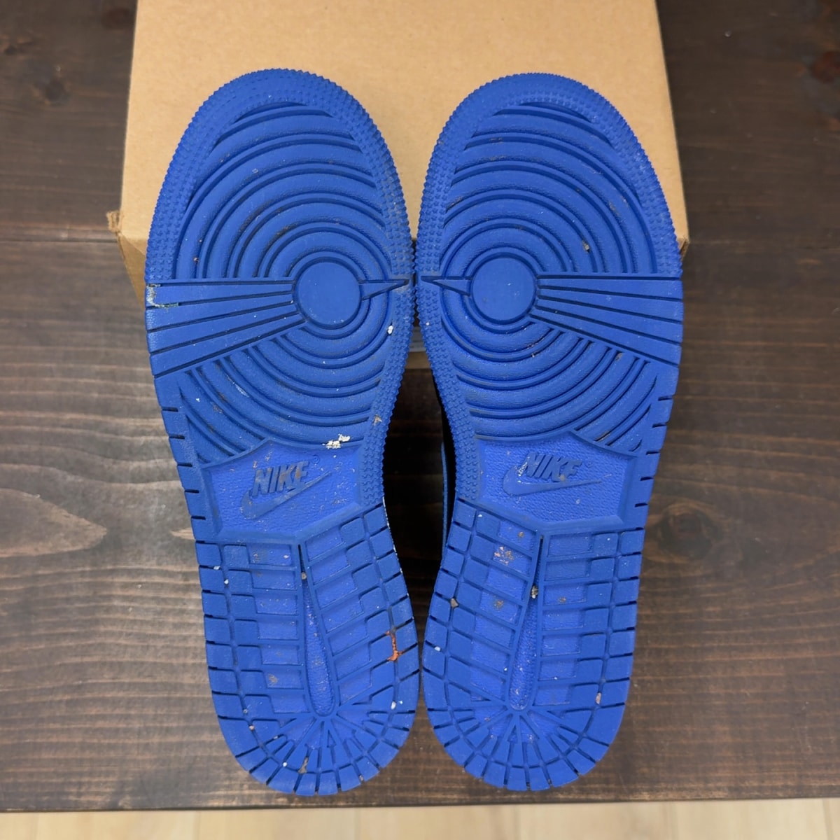Jordan 1 Mid Royal (2020) (GS) Size 5.5Y (Pre-Owned) - Image 8