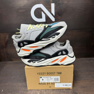 adidas Yeezy Boost 700 Wave Runner Size 9 (Pre-Owned) - front