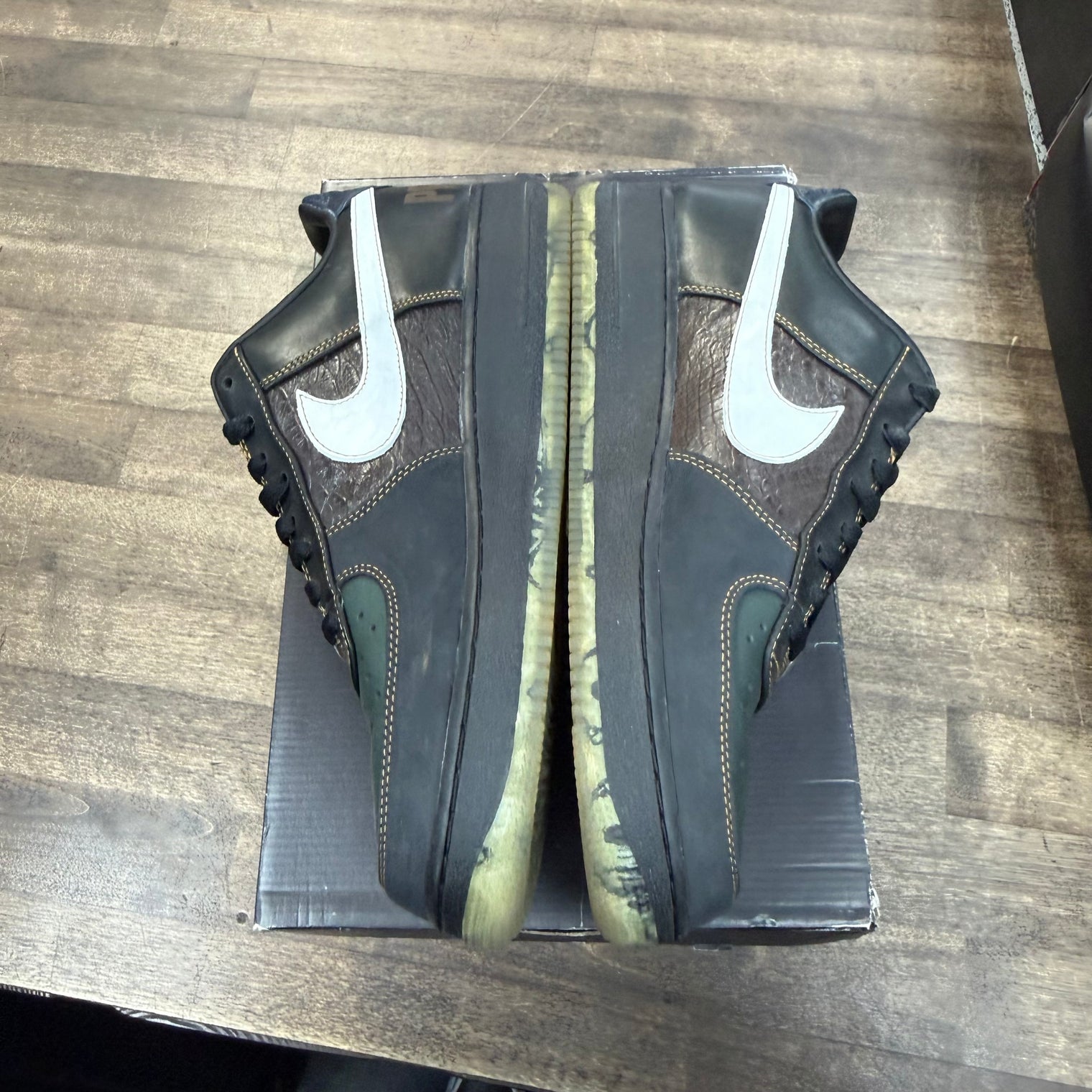 DJ Premier Nike Air Force 1 Low (USED)