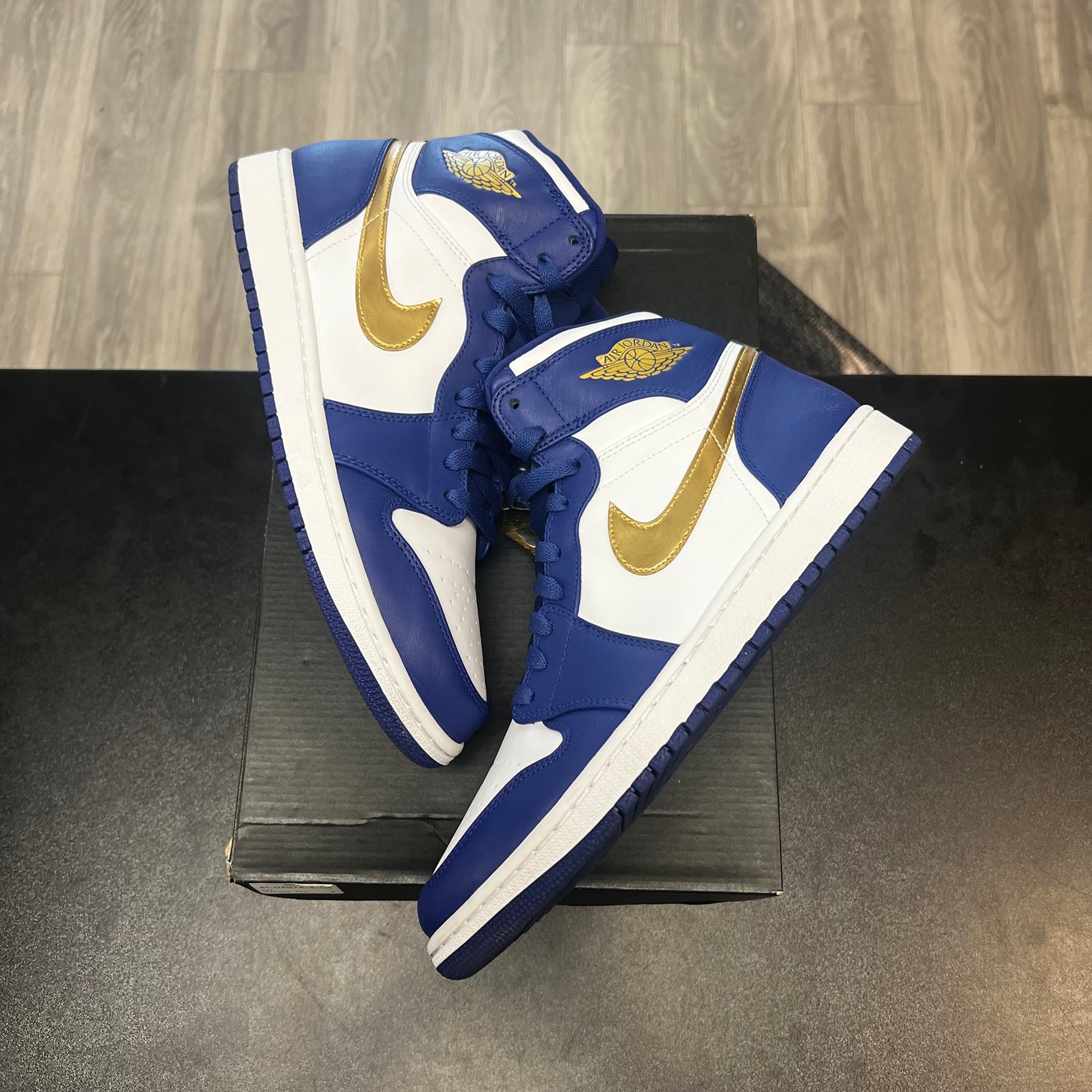 Gold Medal Jordan 1 Retro (USED)