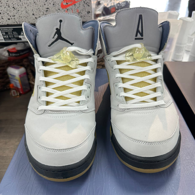 A Ma Maniere Dawn Jordan 5 (W) (USED)
