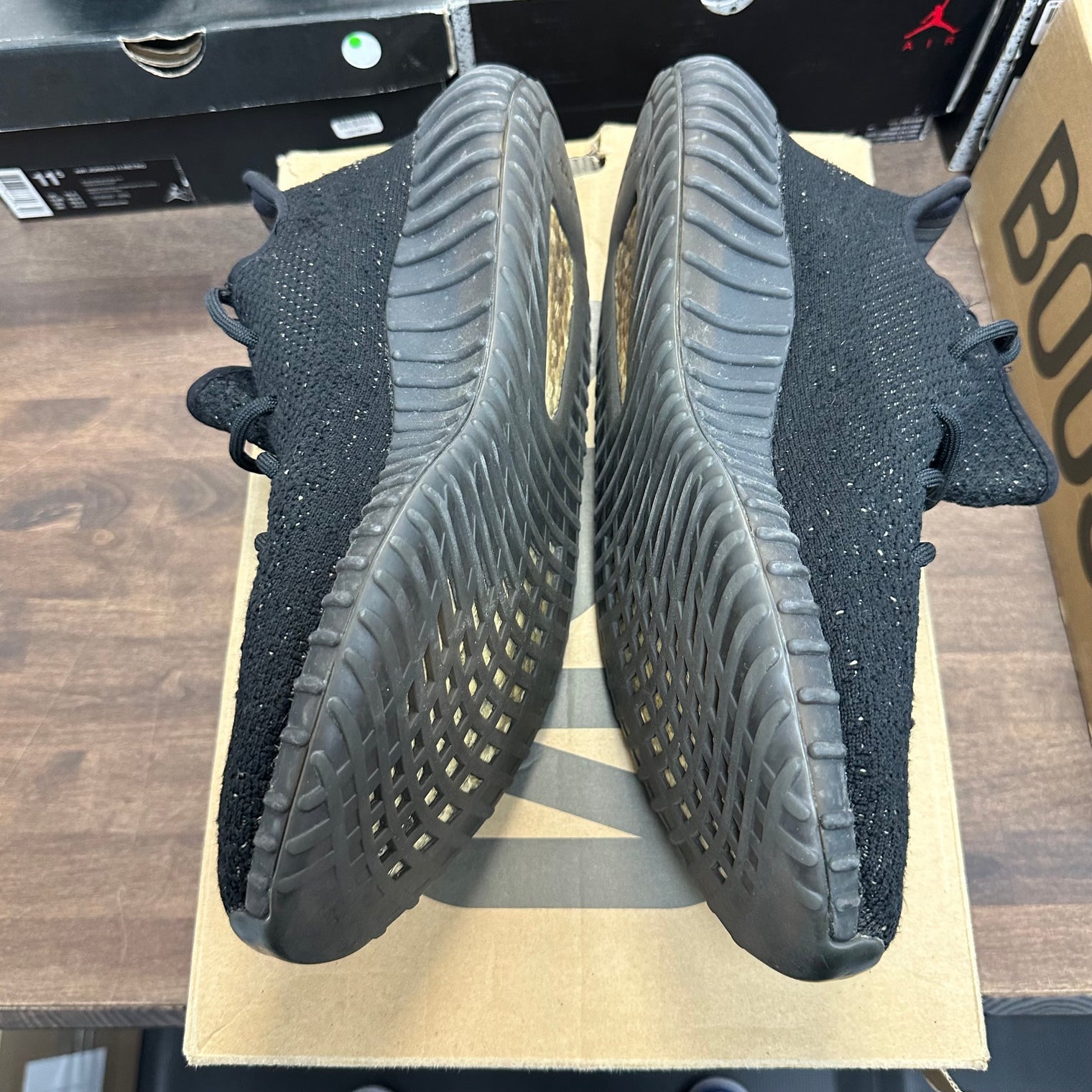 Olive Yeezy 350 (USED)